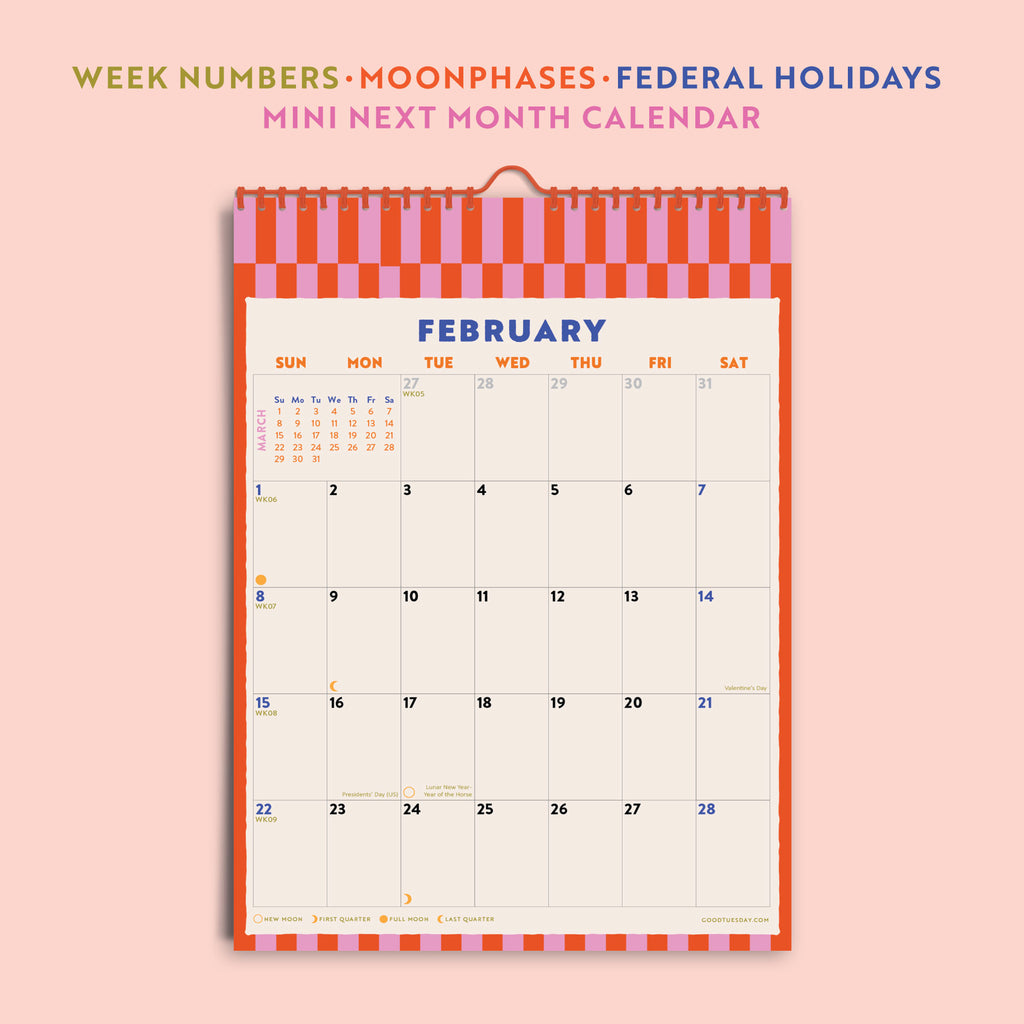 Month view also shows mini next month preview. Contains week numbers, moonphases, and federal holidays 