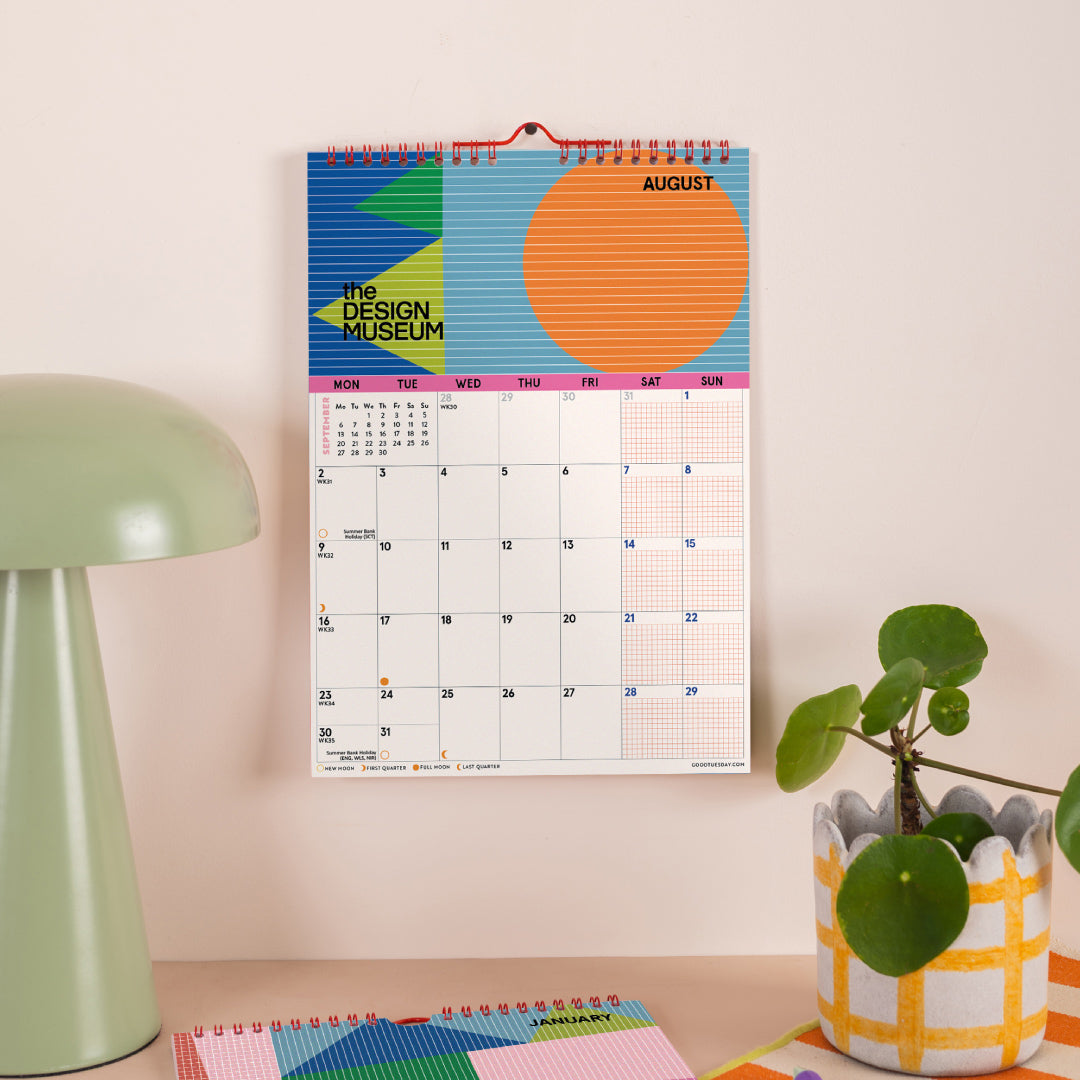 2027 Design Museum Calendar, Bold Type, month to view August with UK and US holidays