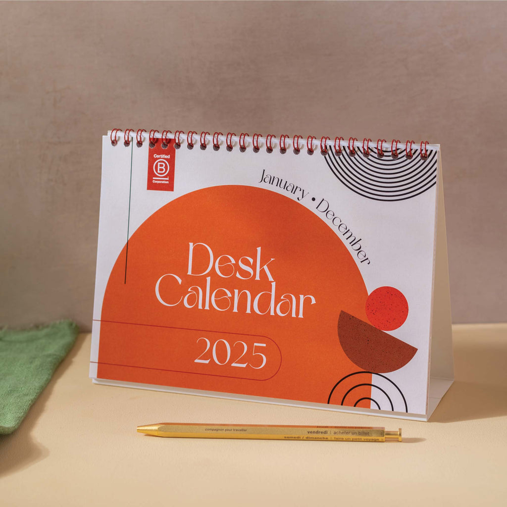 2025 freestanding desk calendar. A5. Flip Calendar. Abstract boho