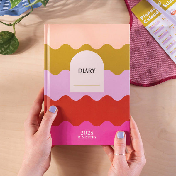 2025 week to view planner. annual diary. 100% recycled paper. made in the UK.