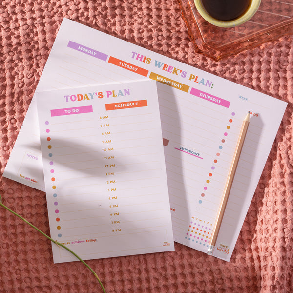 set of weekly and daily planner pads. A5. 100% recycled paper.